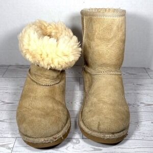 Girls Sand Beige Tan Classic Suede Sheepskin Winter Uggs Boots 5251 Size 13